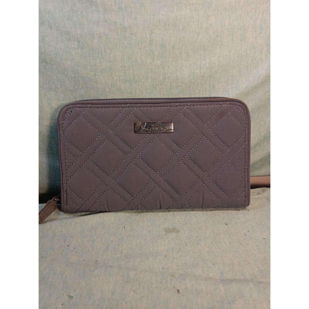 VERA BRADLEY Quilted Zip Around Wristlet Wallet in Gray
